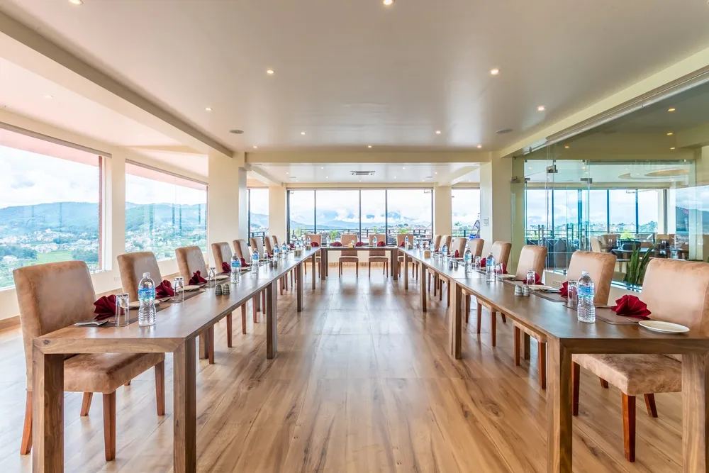 Resort dining